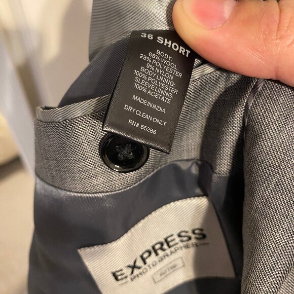 Men's Express Wool Suit - Picture 3 of 3